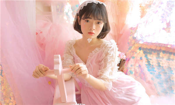 细水乡供卵试管代怀生子多少钱？这一直是很多不孕不育家庭关注的话题。在中国，不孕不育的发生率越来越高，根据《中国不孕不育现状调研报告》显示，育龄夫妇的不孕不育率从20年前的3%增长至现在的12.5%-18.2%，患者人数高达6000万以上。在这样的背景下，许多家庭通过供卵试管来实现自己的生育梦想。那么，供卵试管代怀生子的费用到底是多少呢？