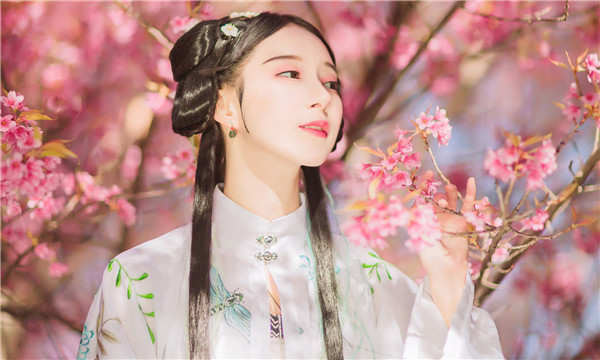 细水乡供卵试管婴儿：助您实现家庭梦想的科学方案